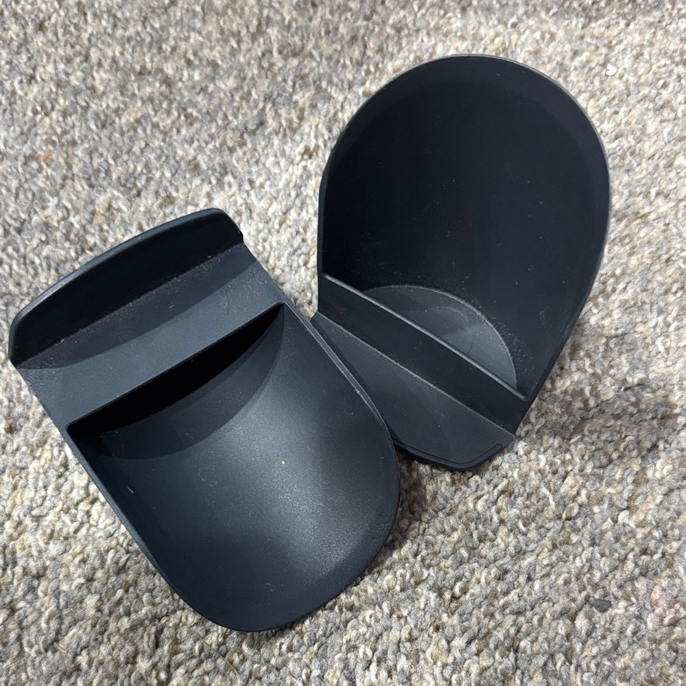 Tupperware Black Scoop Set of 2
